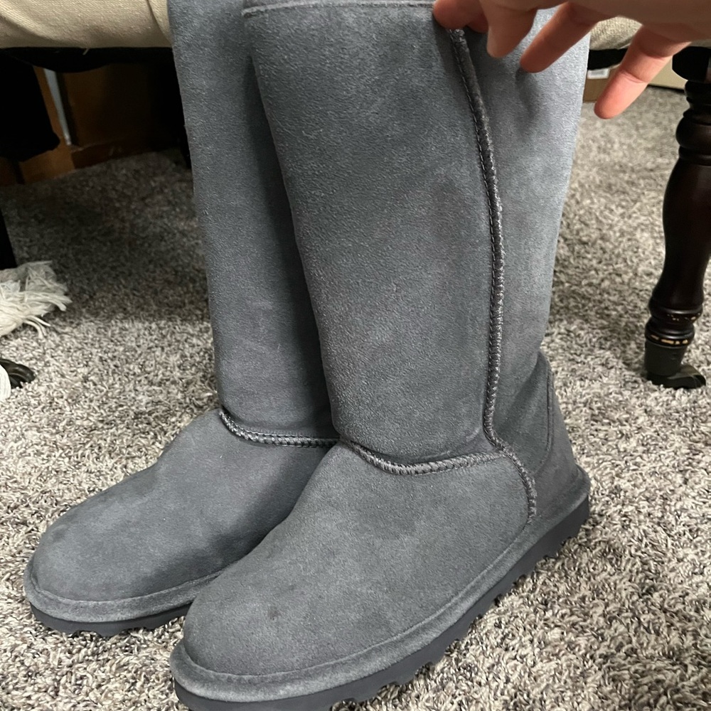 BearPaw Charcoal Suede Boots